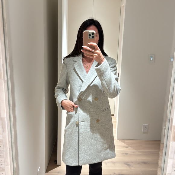 Aritzia Wilfred wool and cashmere light grey coat - Picture 6 of 7